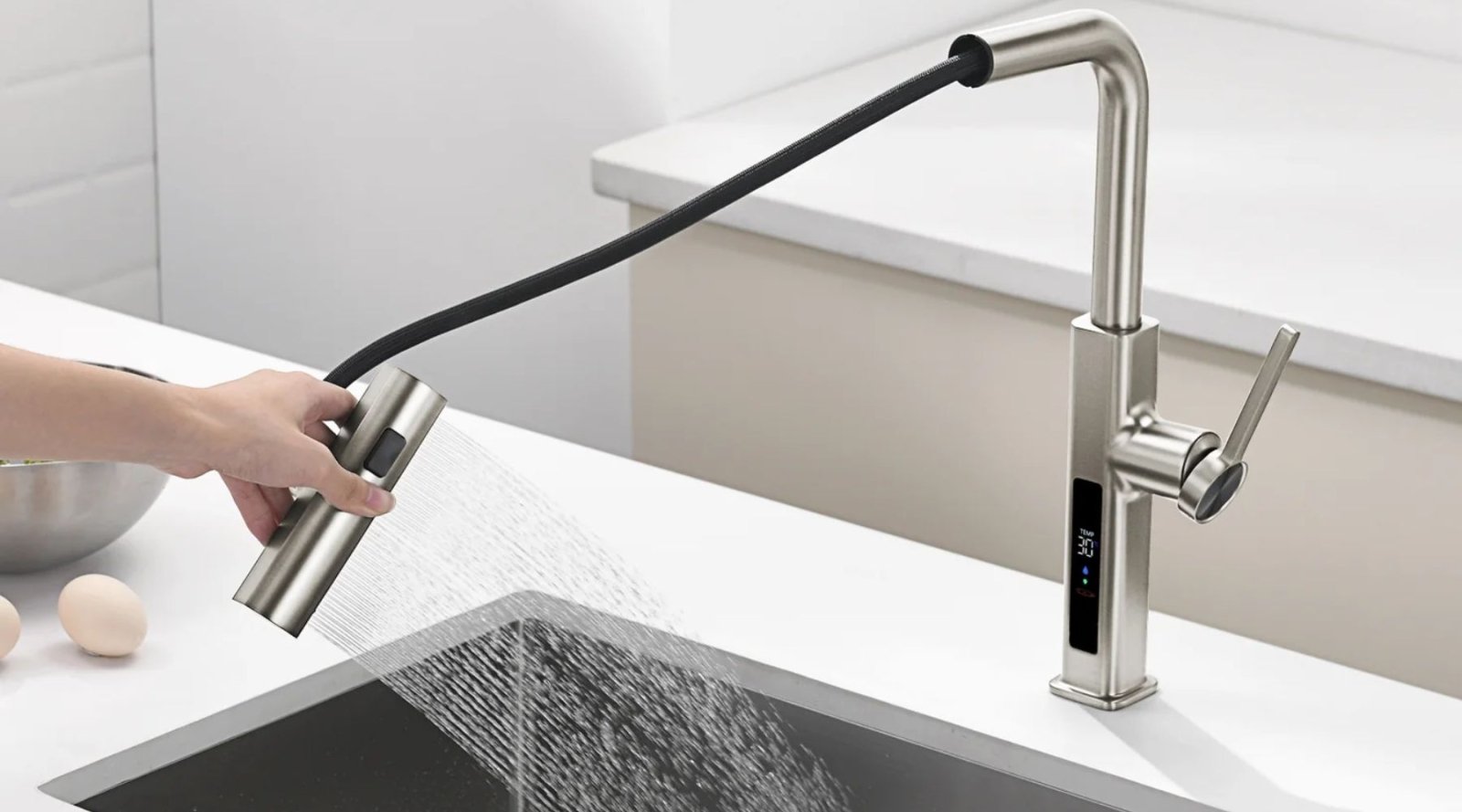 Are Pull-Out Kitchen Faucets Ideal for Small Sinks? - Lefton Home