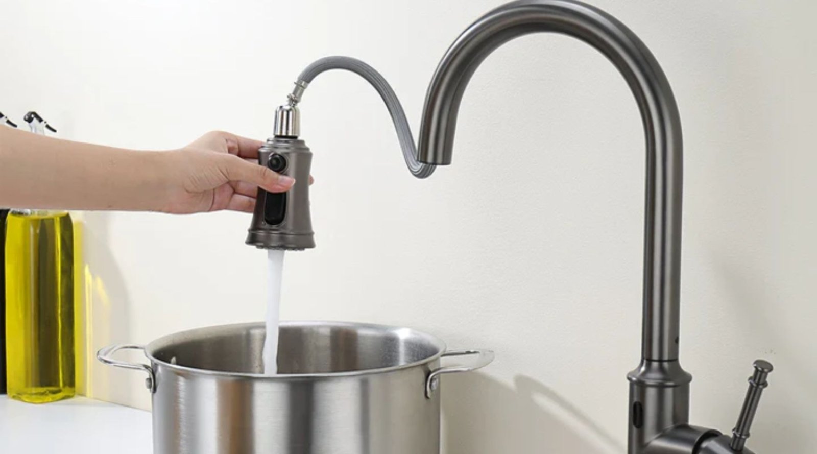 How Pull-Down Faucets Add Versatility to Your Kitchen - Lefton Home