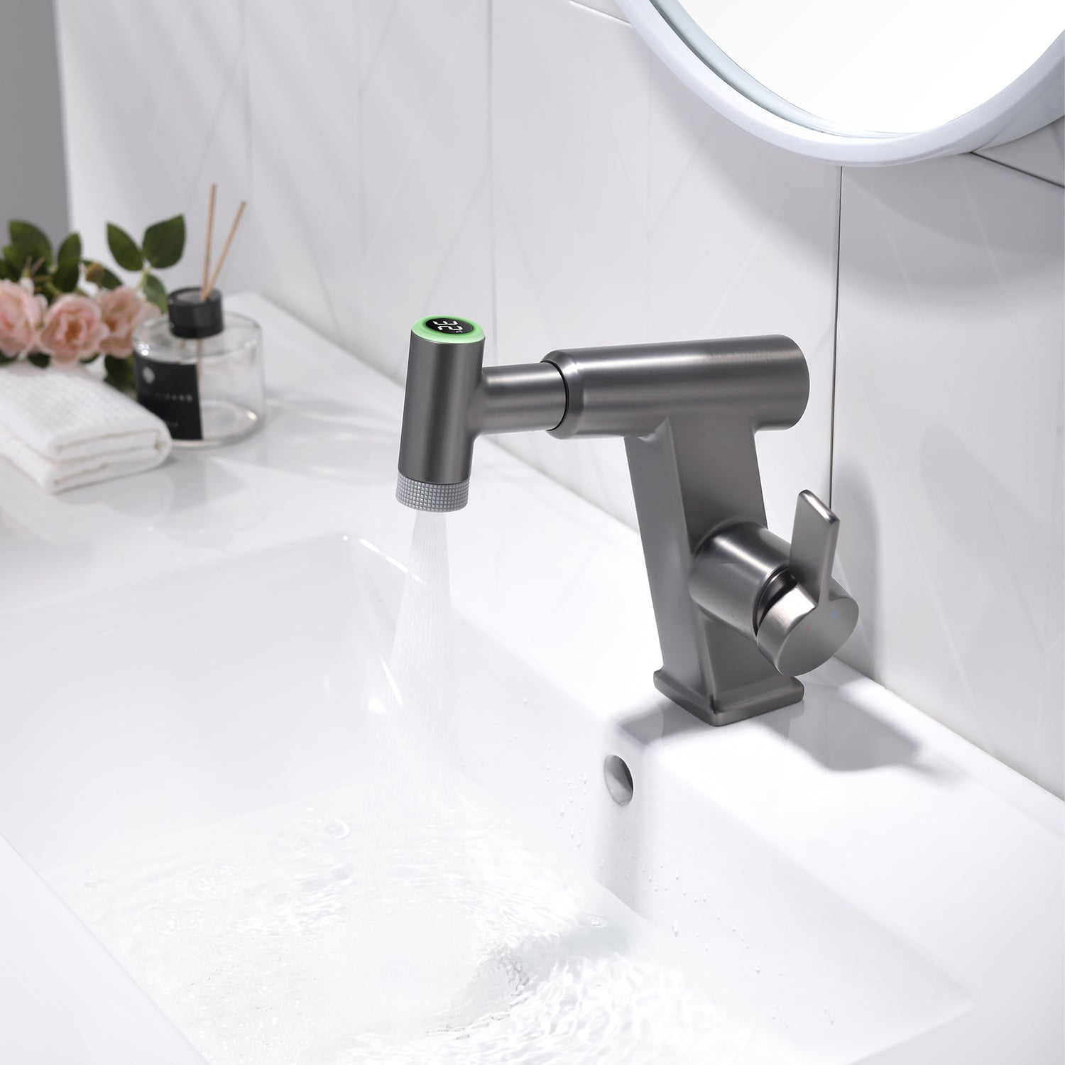 Lefton Pull - Out Faucet with Temperature Display & LED Light - BF2207 - Bathroom Faucets - Lefton Home